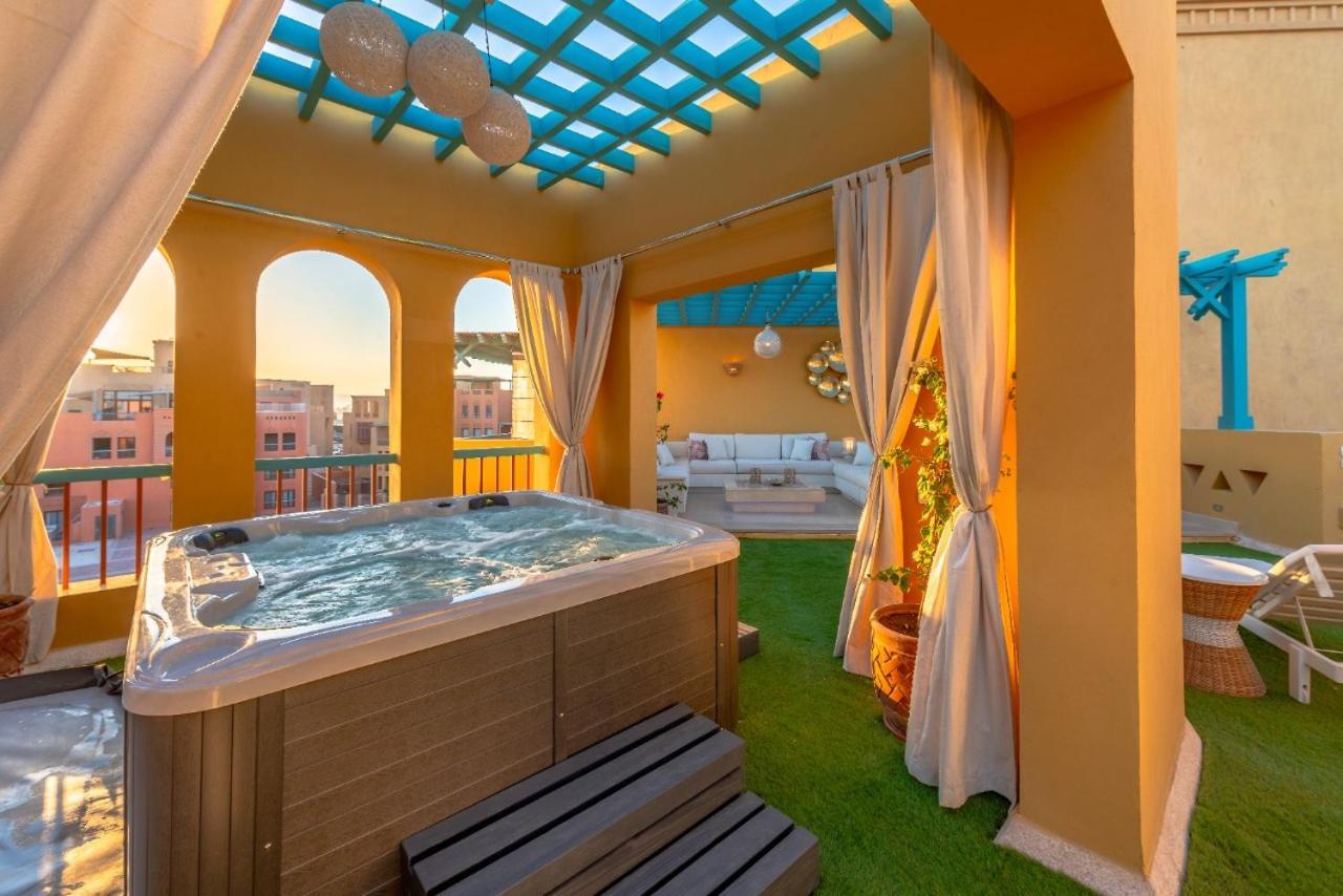 Heated Jacuzzi 2br On Yacht View *