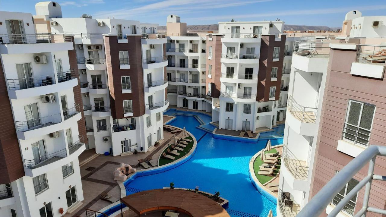 Aqua Palms A210 *
