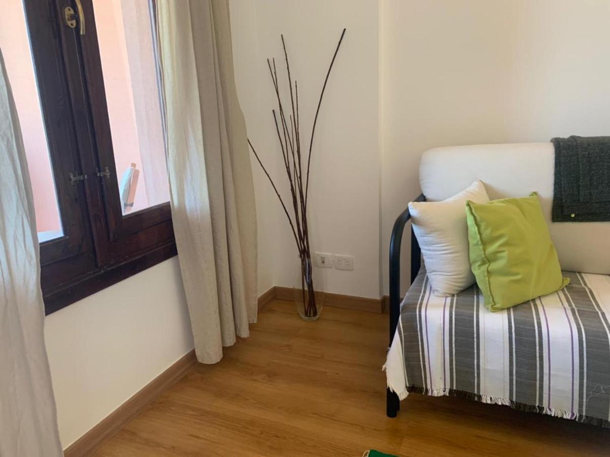 West Golf 1br *
