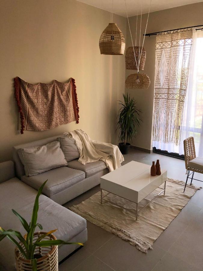 Cozy Brand New One Bed In Elgouna Apartment *