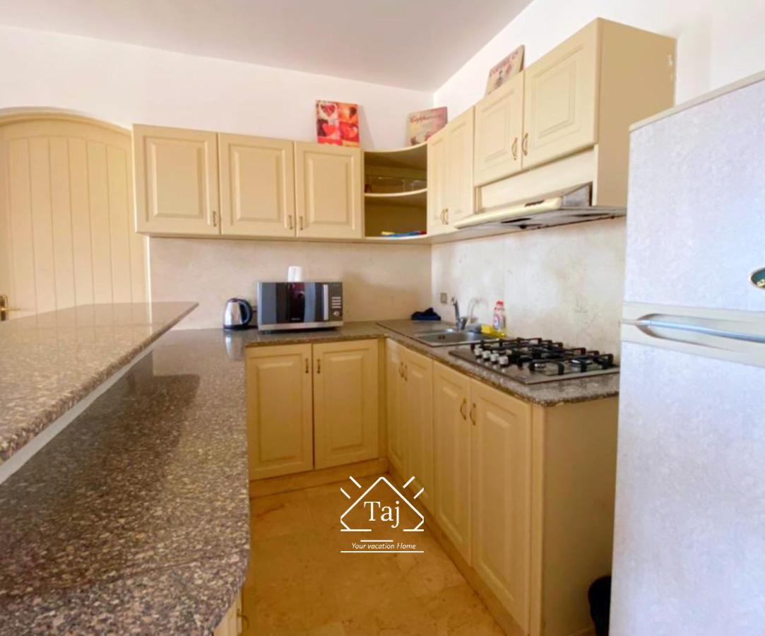 Taj Home, Amazing Pool And Lagoon View 2bedrooms Apartment *