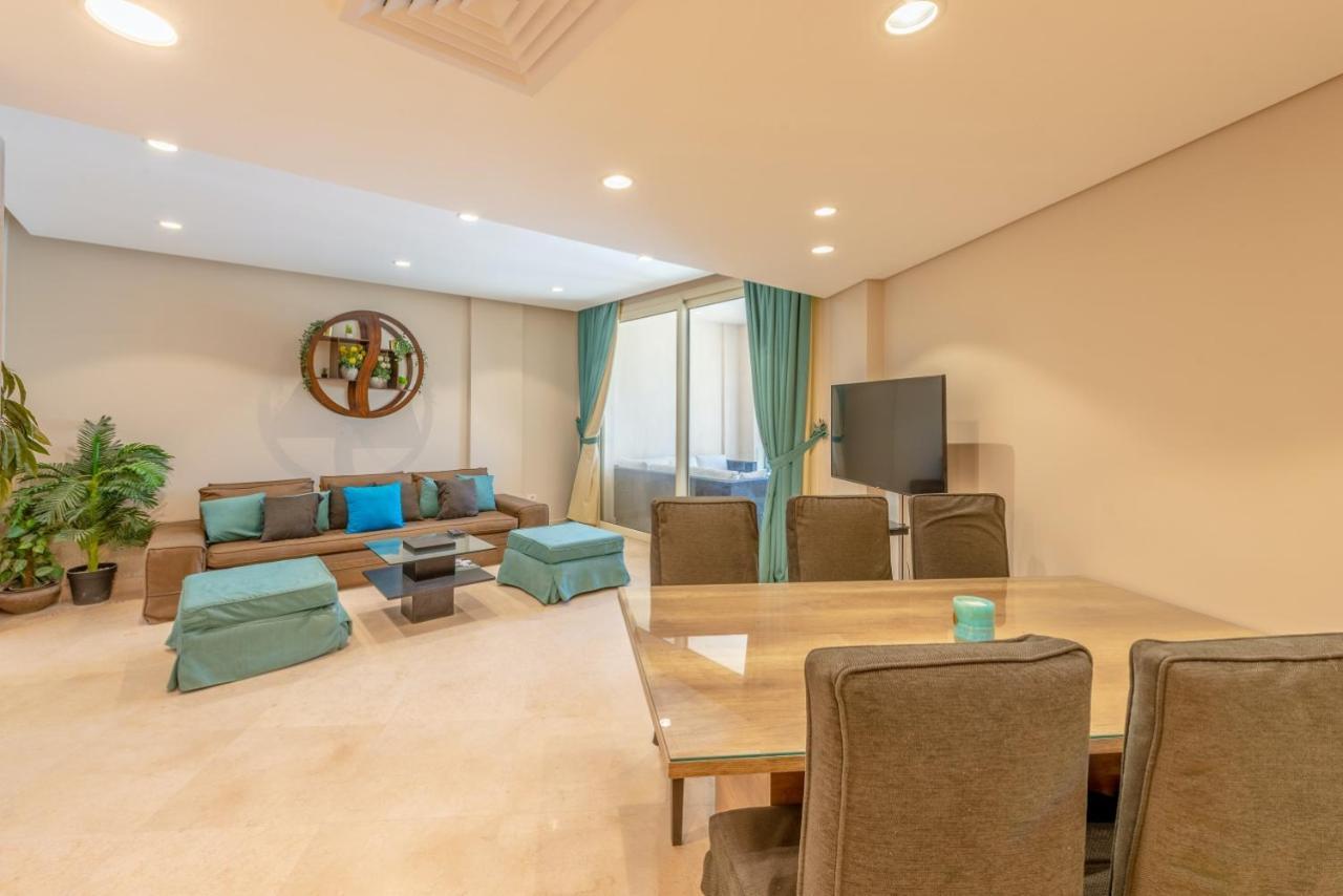 Mangroovy 3br Private & Pool View Apartment *