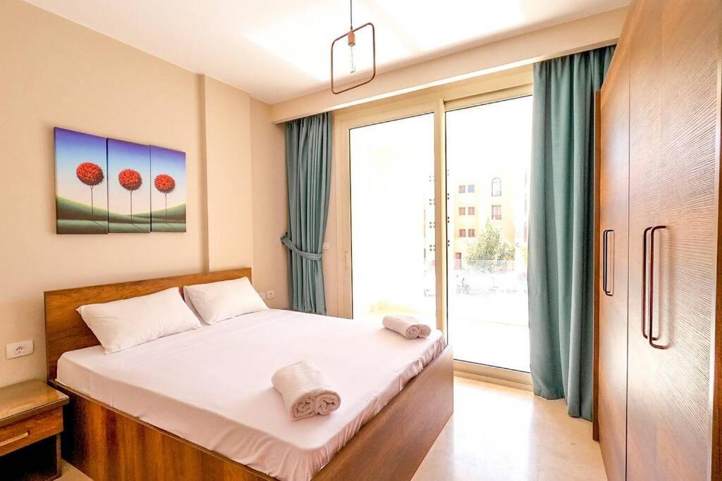 Mangroovy 3br Private & Pool View Apartment *