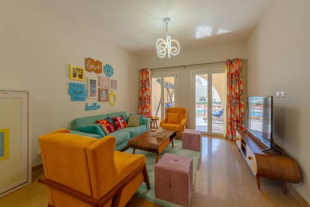 Marina Mosaique 1 Bedroom With Pool View Apartment *