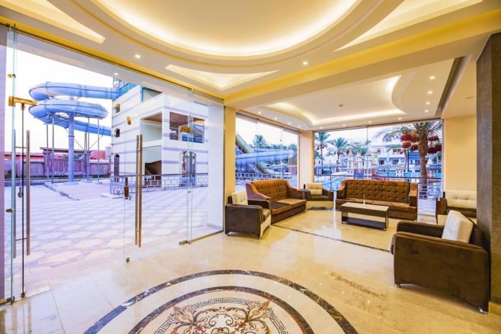 One Bedroom With Aqua View At Mirage Bay Aparthotel Hurghada