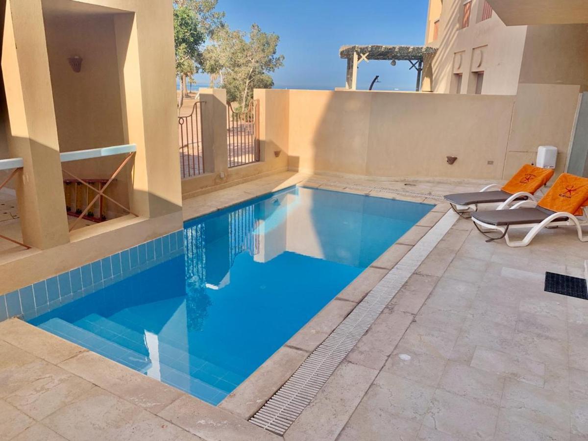 El Gouna Smokery Beach & Private Pool New Marina
