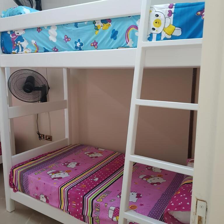 Sweet Hostel- Last Check In 12 Am Hostel *