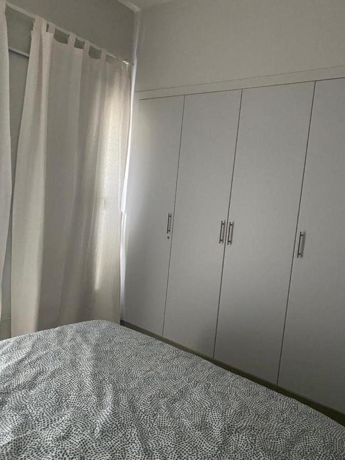 A Lovely 2 Bedroom At Waterside Apartment