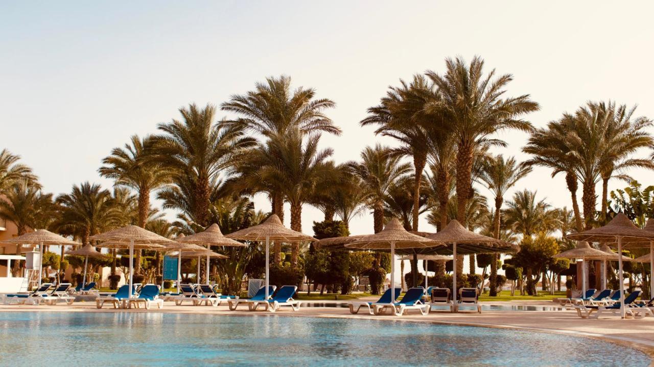 Pyramisa Beach Resort Sahl Hasheesh 5*