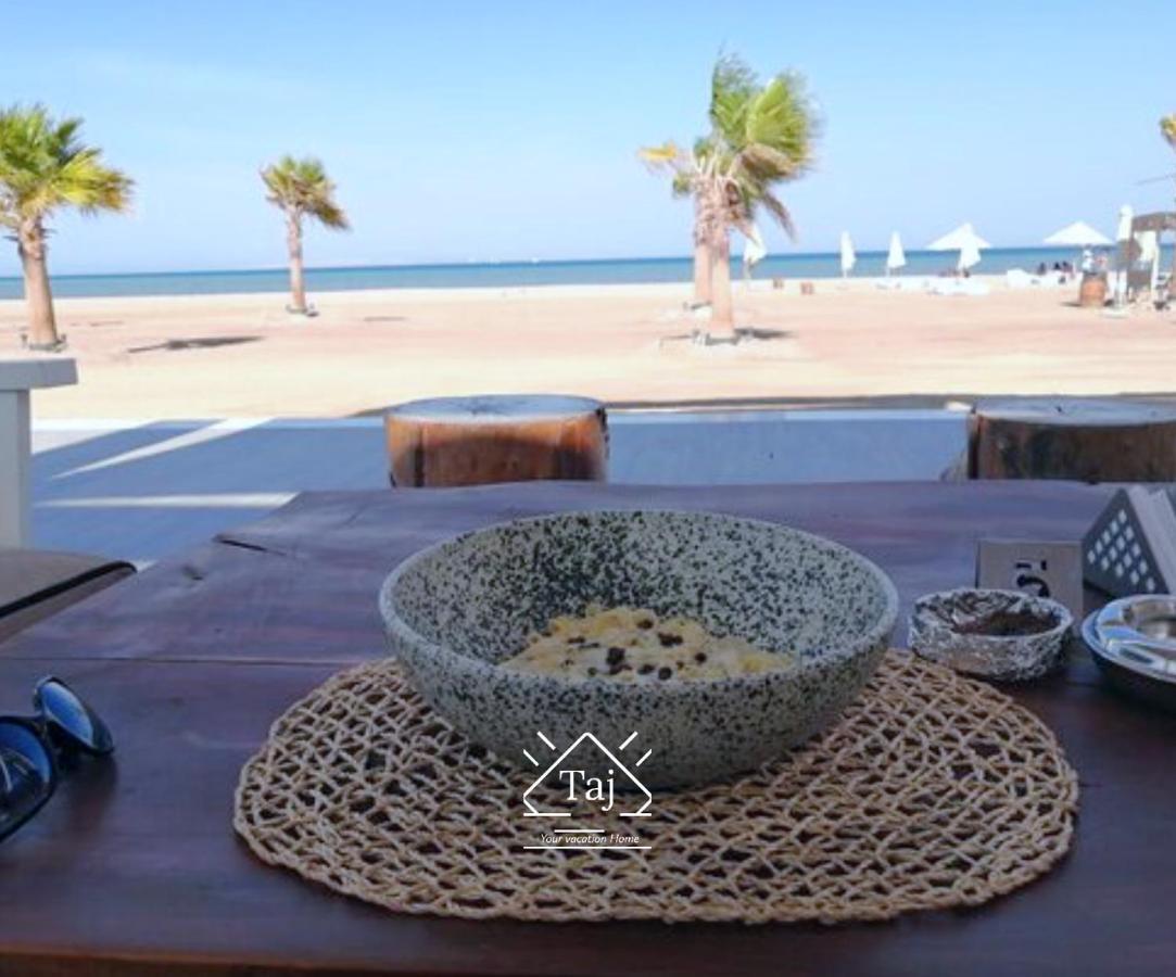 Taj Home, Mangroovy, Pool View, Free Beach Access With Nanny's Apartment