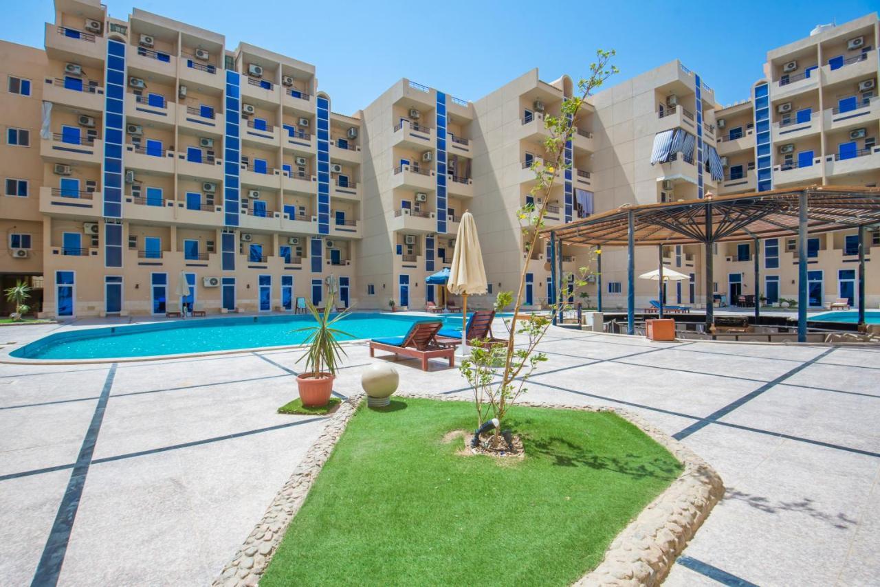 Pool View Near El Gouna With Floor Balcony & Kitchen * Hurghada