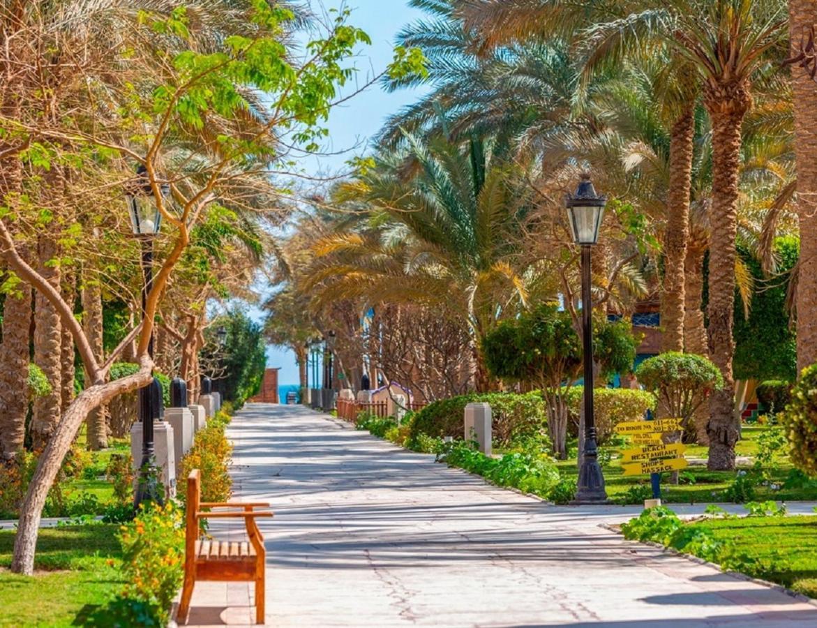 Siva Grand Resort