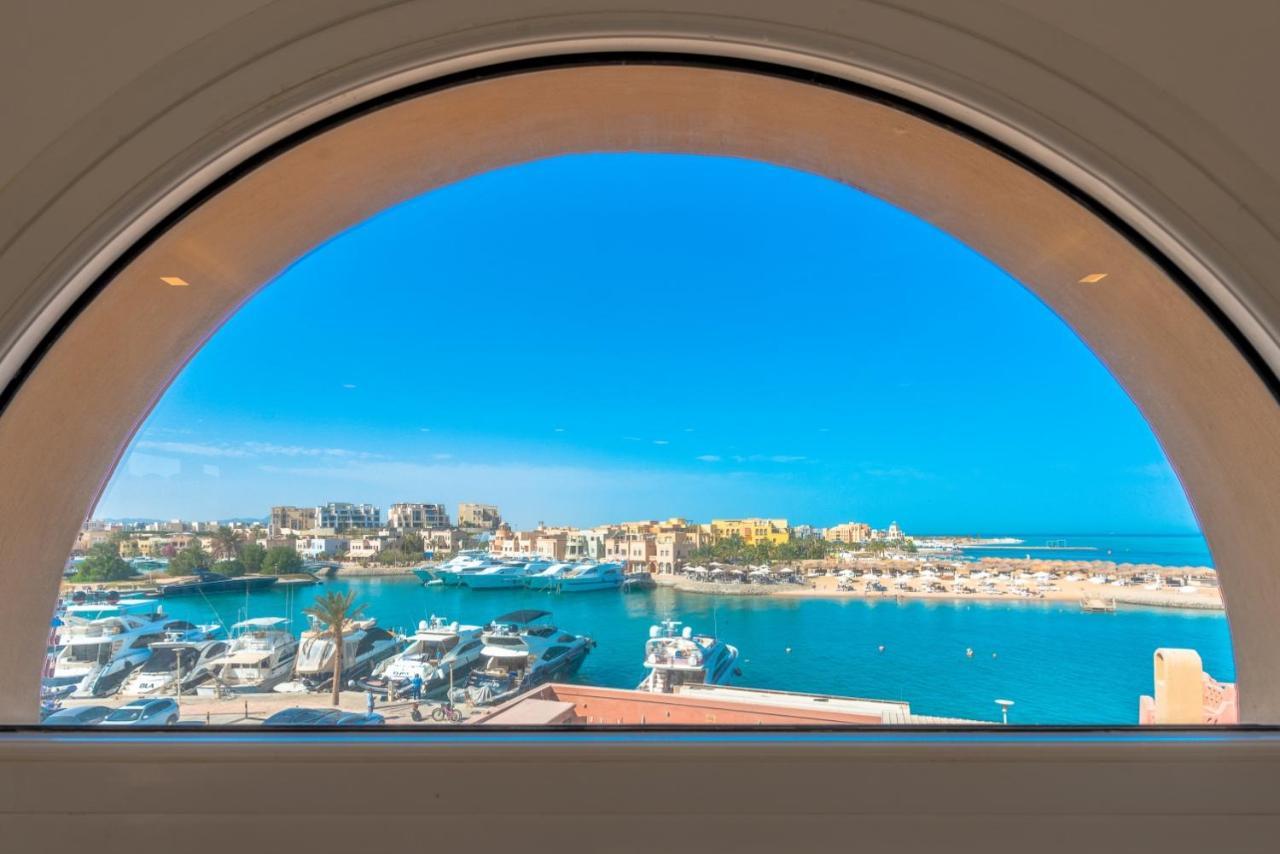 Lovely Sea View 2br In 