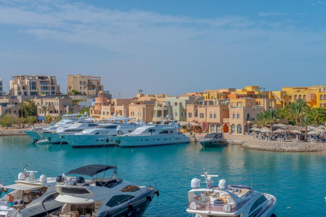 Lovely Sea View 2br In 