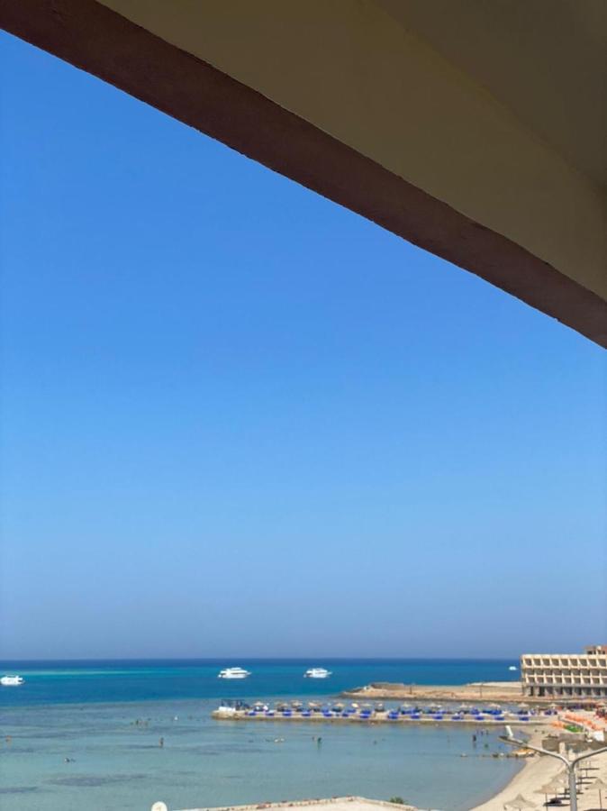 شقة فندقية على البحر * Hurghada