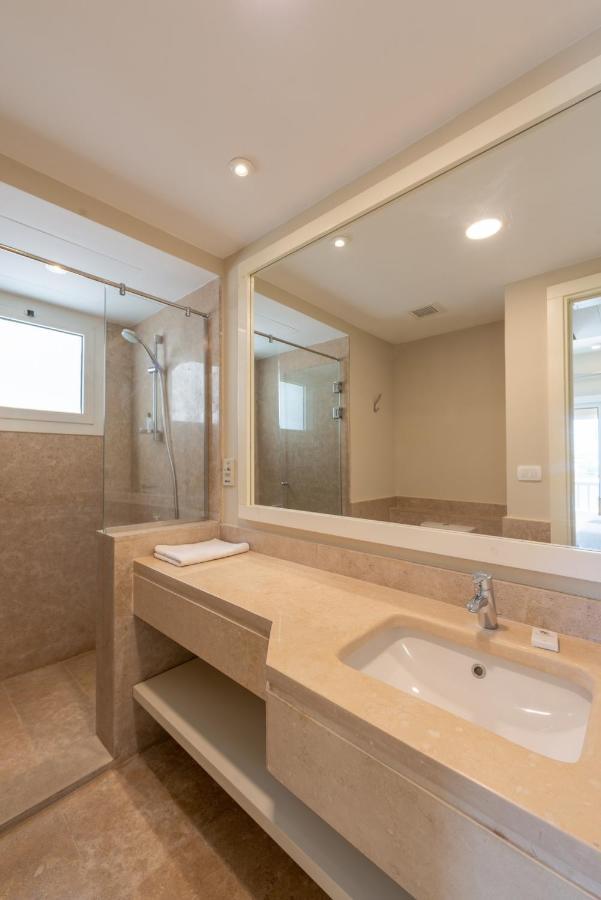 Joubal 3br Private Pool Next To Marina Villa Hurghada