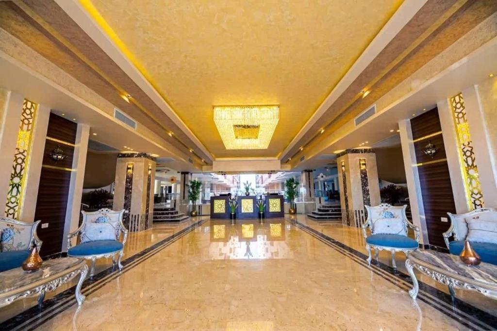 منتجع كازابلانكا بيتش الغردقة * Hurghada