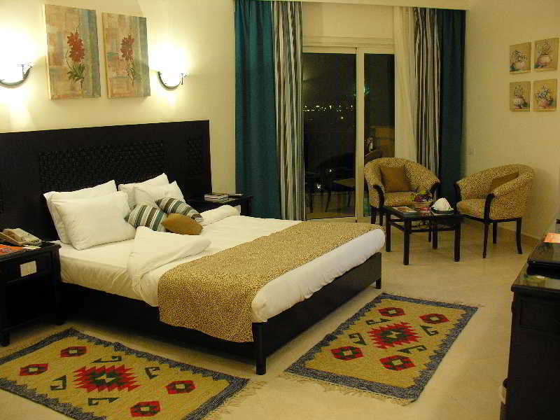 Pyramisa Sunset Pearl 3* Hurghada