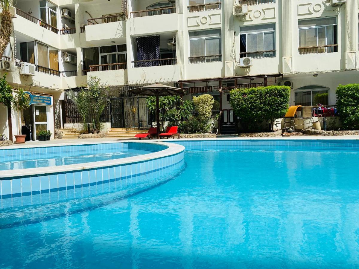 Solider Dali Apartment Hurghada