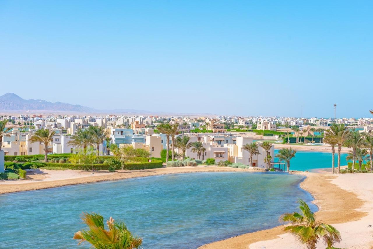 Joubal 3br Private Pool Next To Marina Villa Hurghada