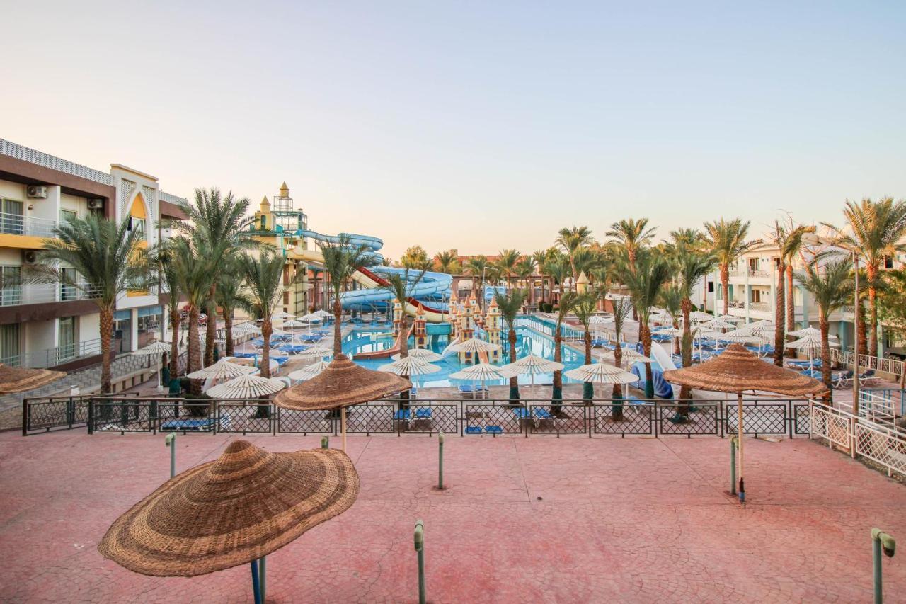 Aquaview, And Aqua Park Apartment