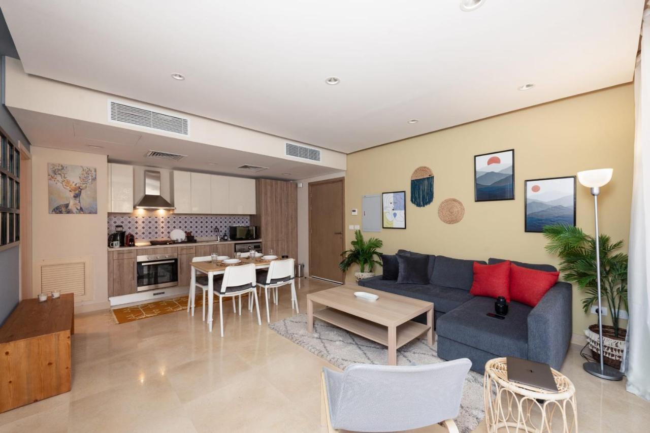 Exotic 1bdr W Outdoor Terrace Pool & Access * Hurghada