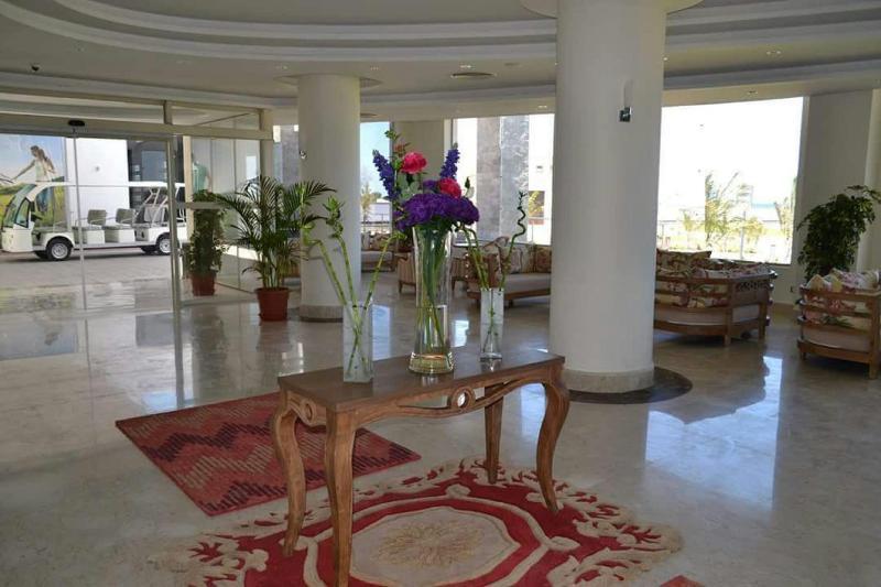 Eagles Family Hotel