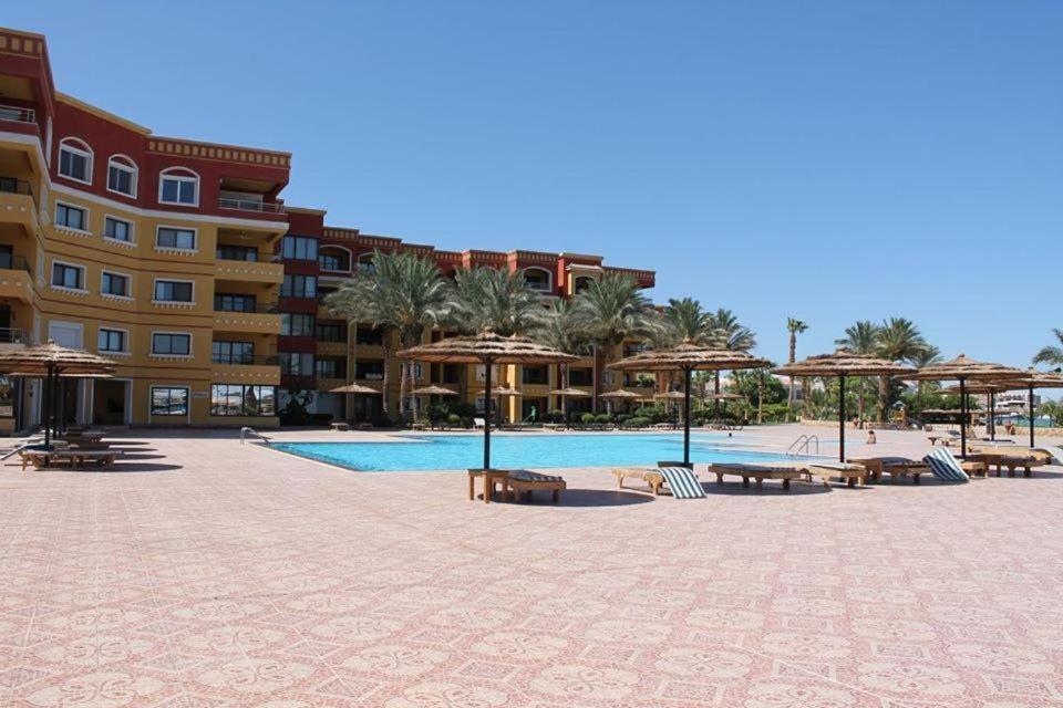 Esplanada Beach Apartment Hurghada