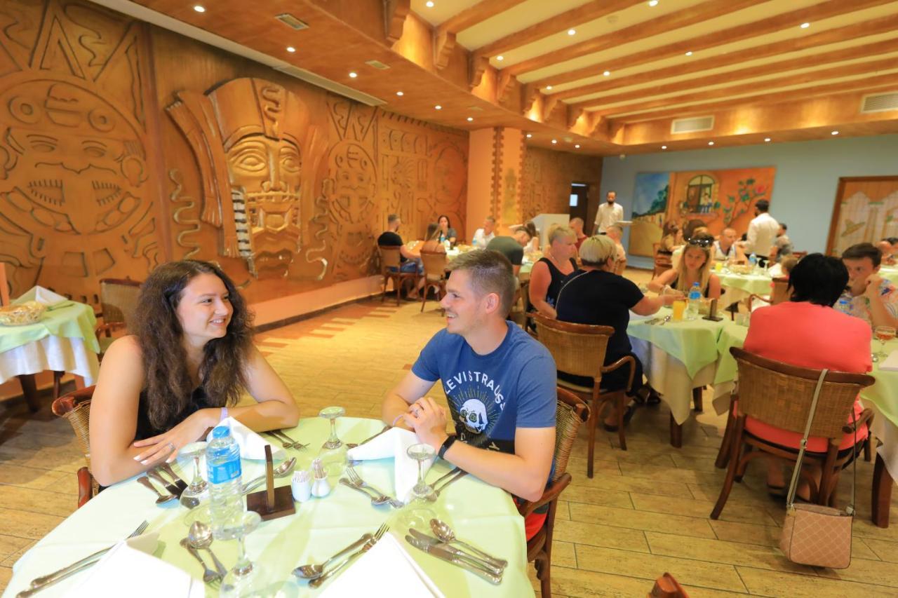 Resort Titanic Palace Families And Couples Only 5*