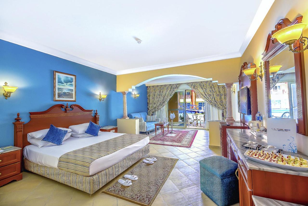 Titanic Palace Families And Couples Only Resort 5*