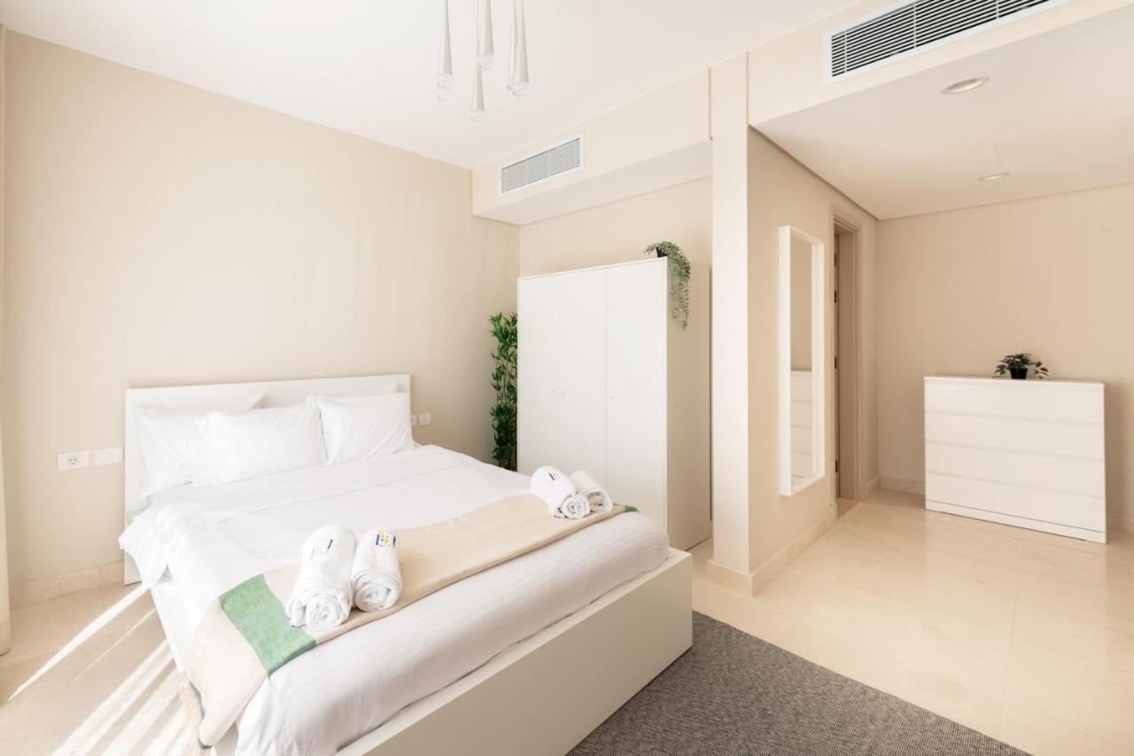 & Sunny 1bdr Mangroovy Free & Pool Access Apartment
