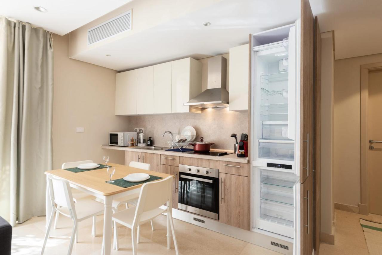 Apartment & Sunny 1bdr Mangroovy Free & Pool Access