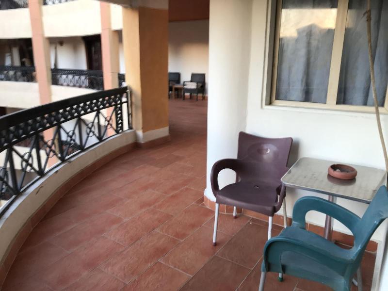 Regency Towers Appartement