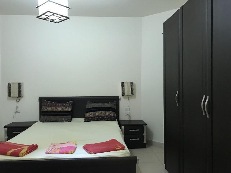 Regency Towers Appartement