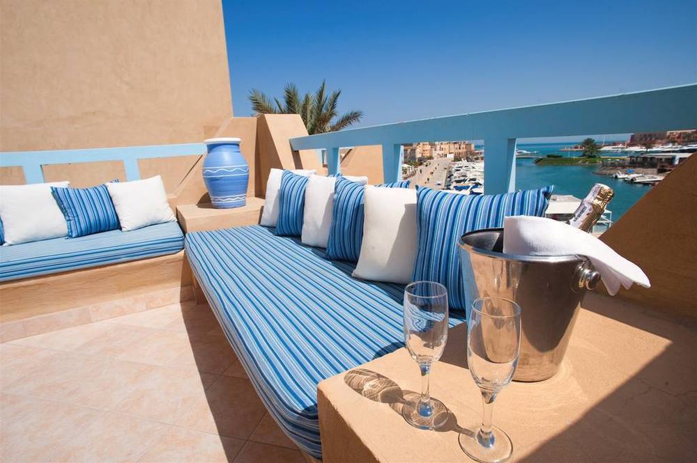 Inn Captain's 3*