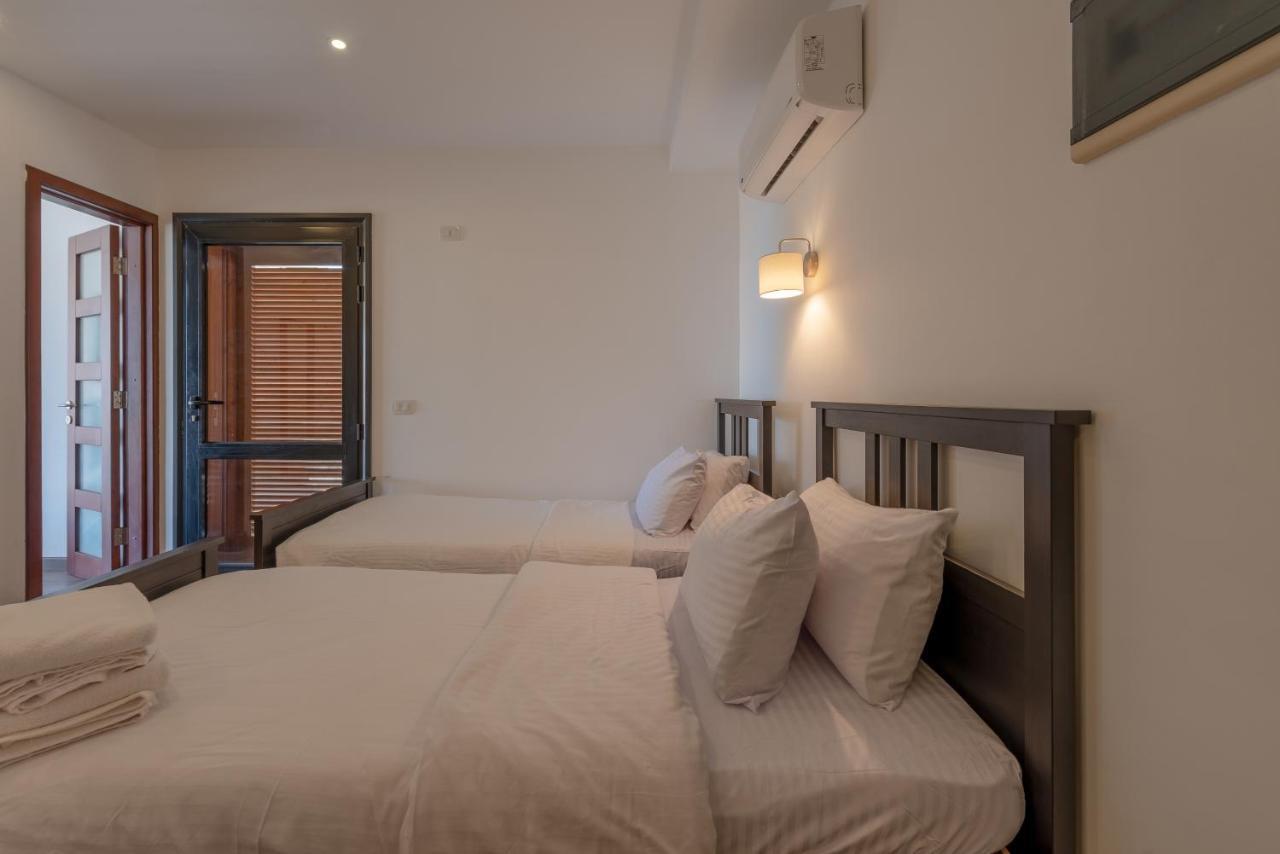 Vesta - Soma Bay *