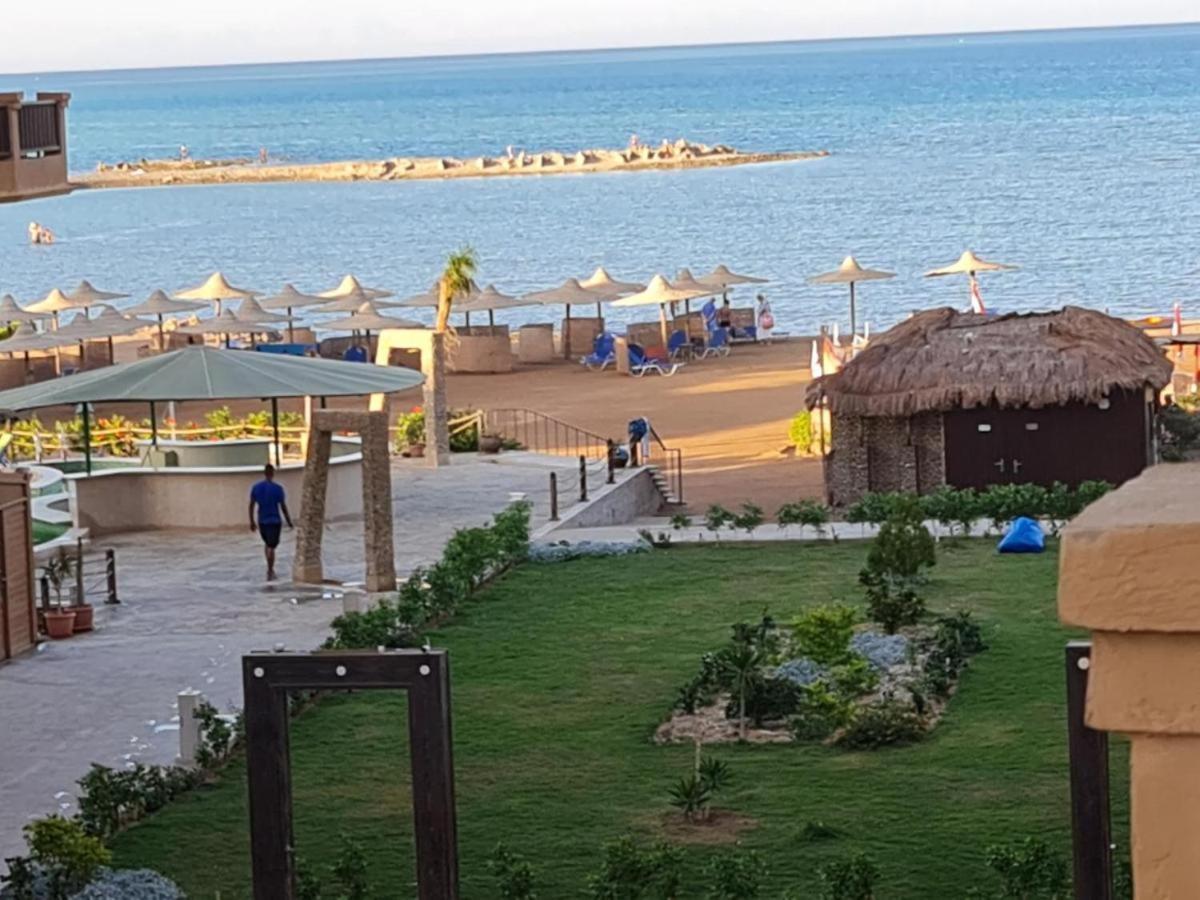 Beachfront 1br - Pool - Sea View - Parking - A C * Hurghada