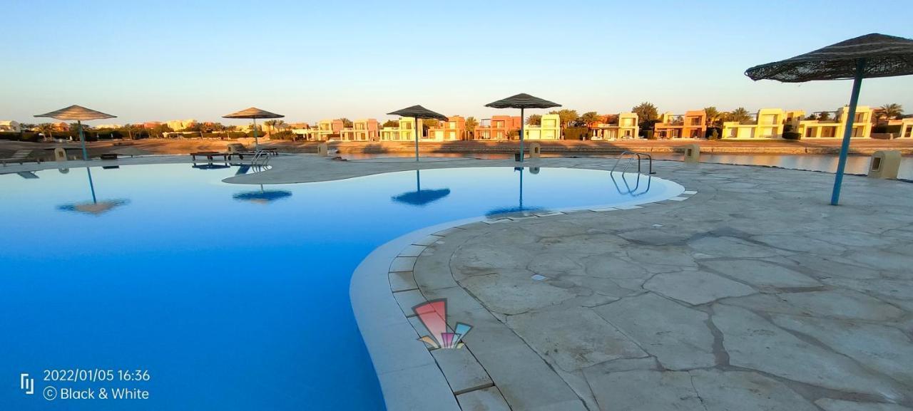 West Golf 3 Bedrooms Townhome El Gouna