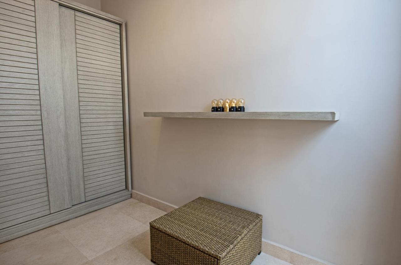 A Stunning Seaview Penthouse; 3bedrooms + Nanny