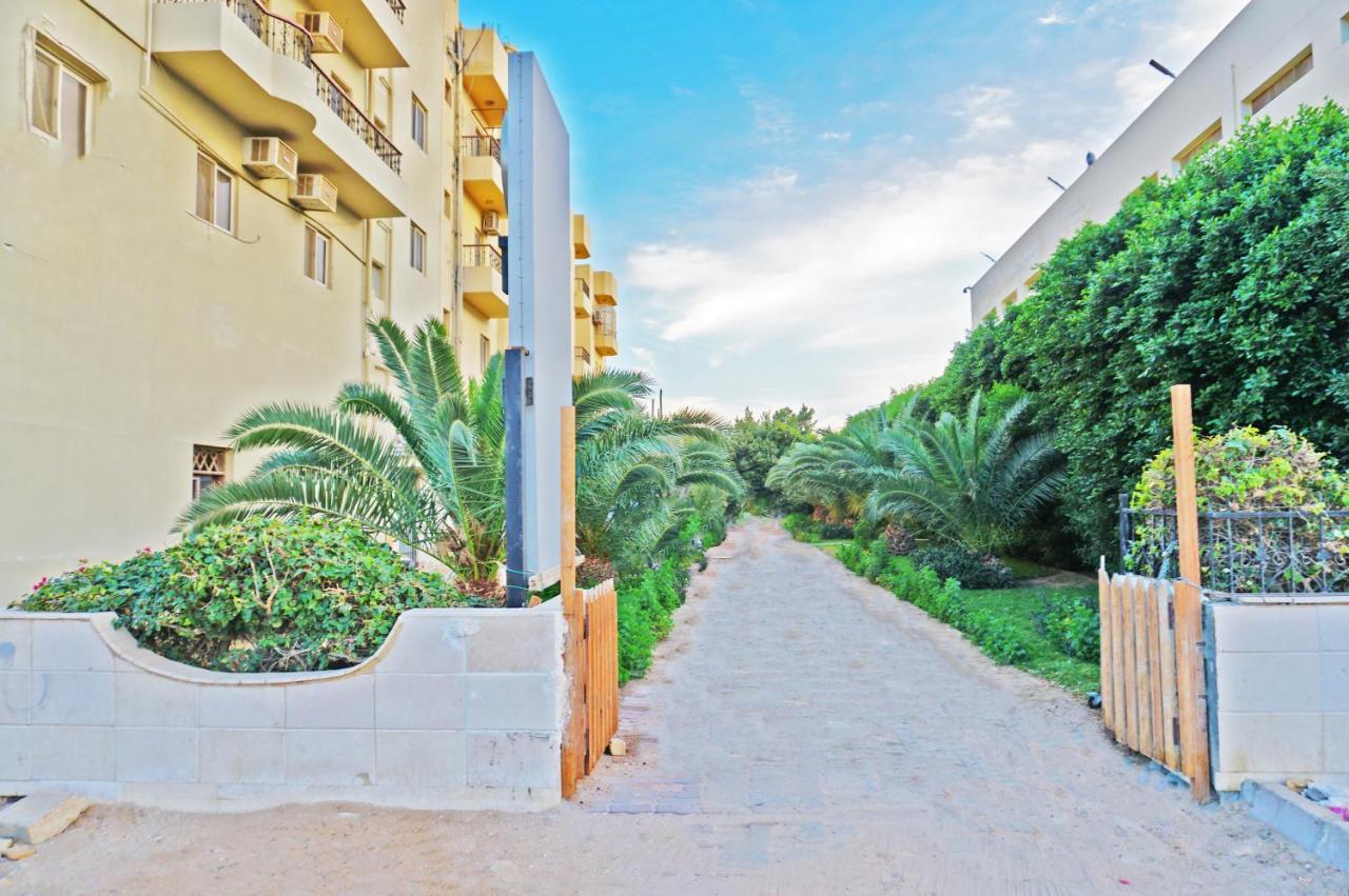 Apartment Modern Mountain View On The Touristic Promenade Hurghada
