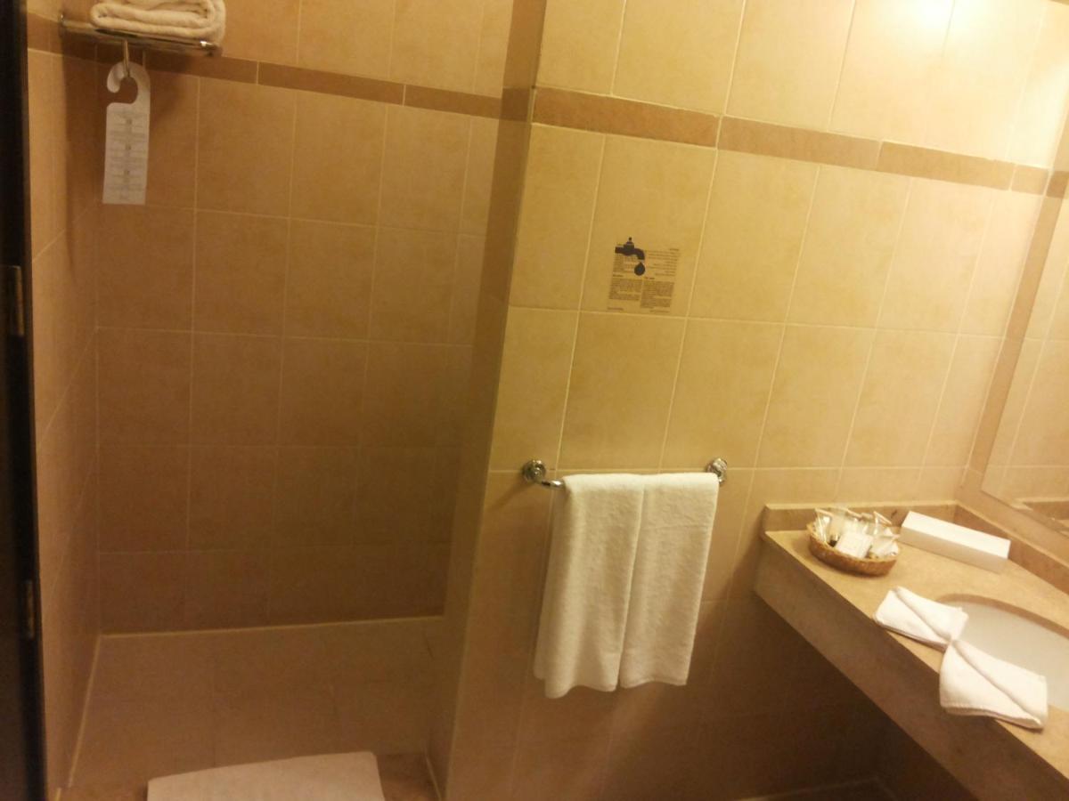 Jaz Neo Ivory 3*