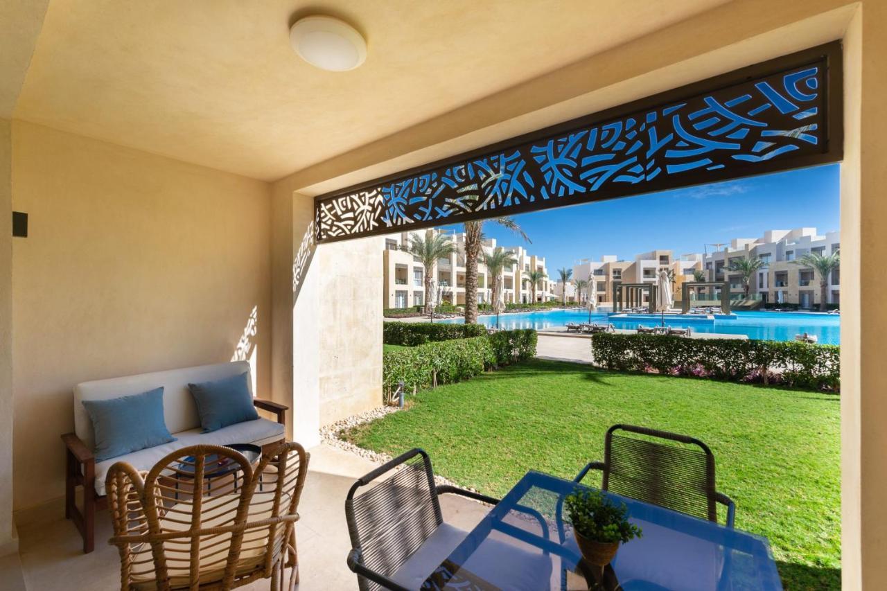 Elegant & Edgy 2 Bedroom W & Pool Mangroovy * Hurghada