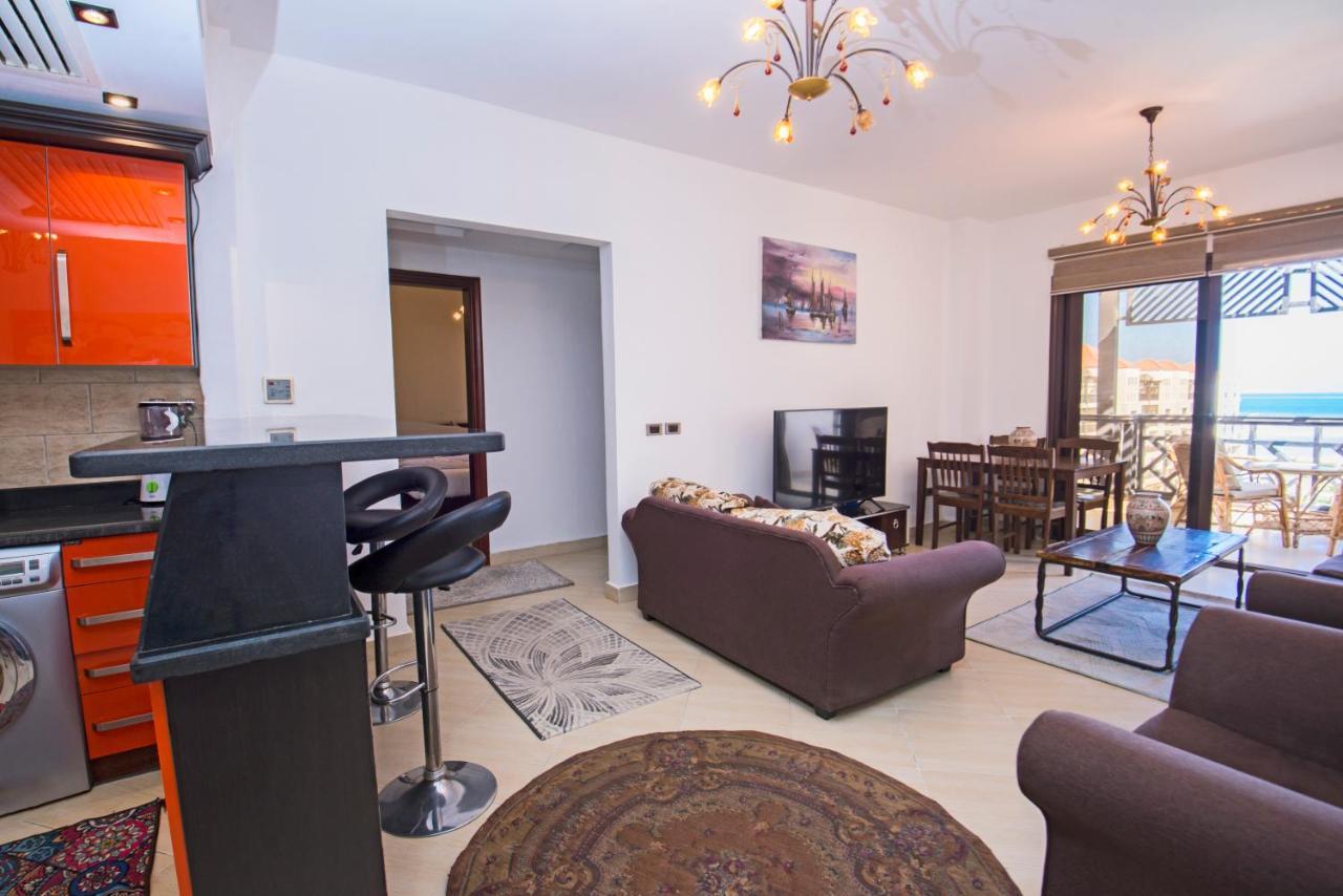 Premium Sea View 2 Bedrooms 2 Bathrooms Located Within Gravity & Aquapark Apartment *