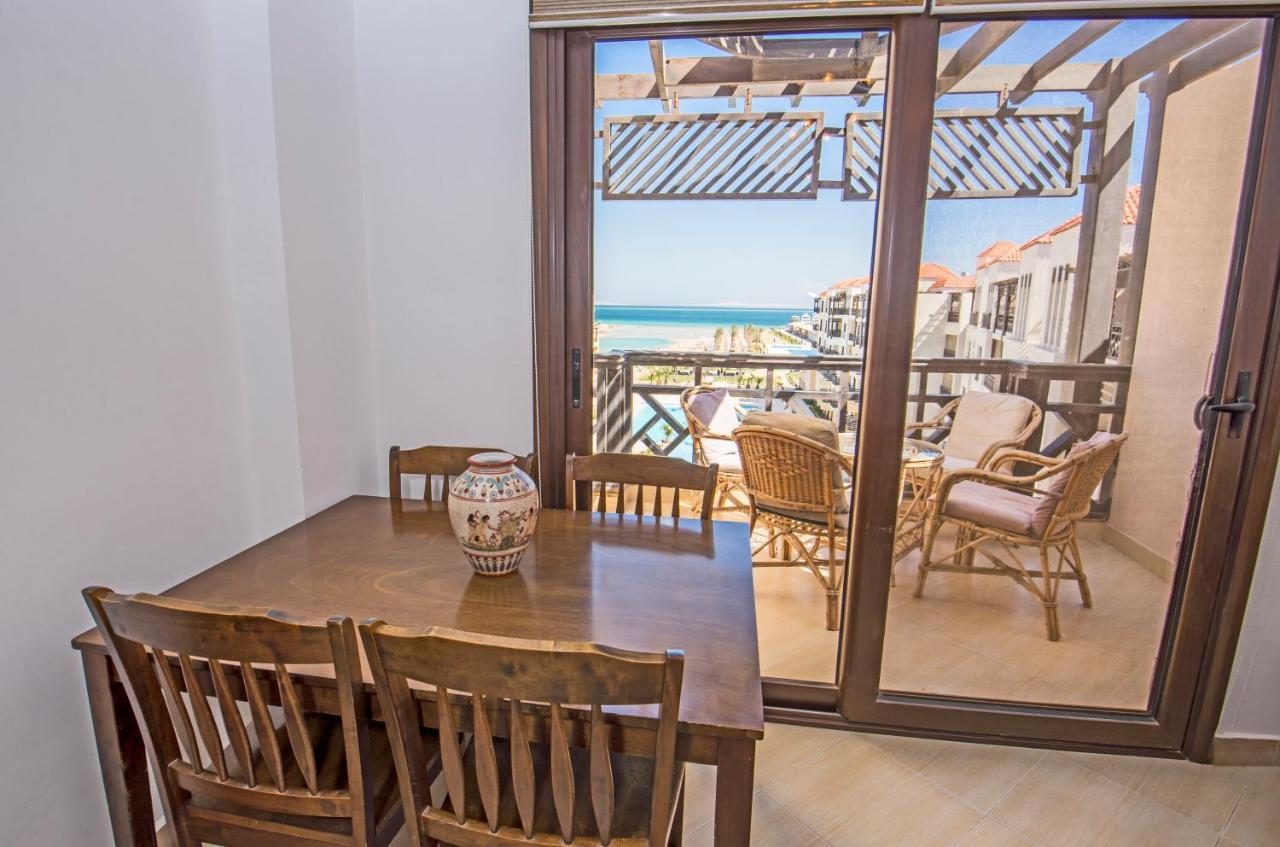 Premium Sea View 2 Bedrooms 2 Bathrooms Located Within Gravity & Aquapark Apartment
