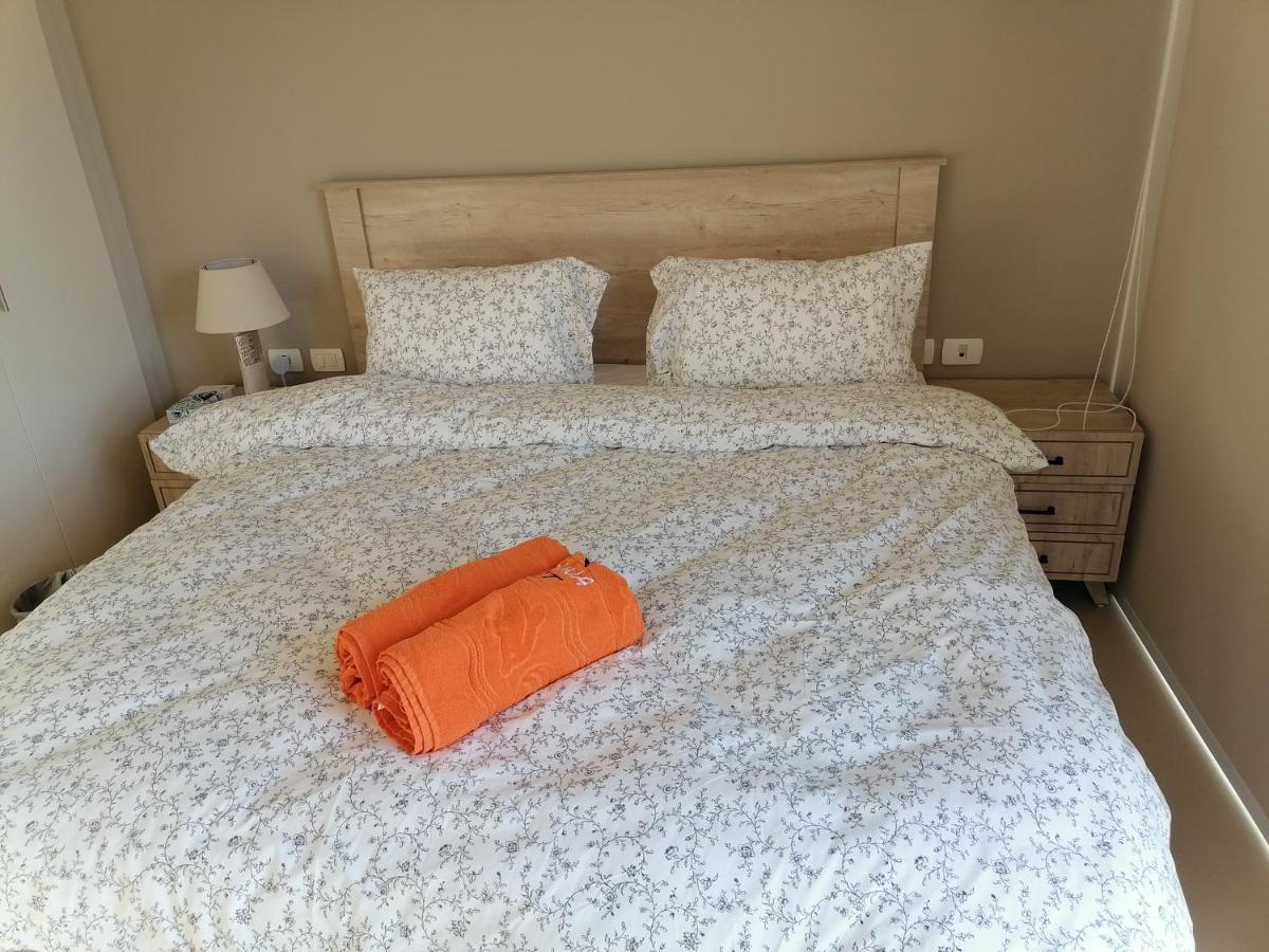 Tawila, 4 Bedroom Villa, Brand New, Directly On A Lagoon Villa