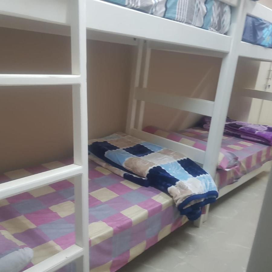 Hostel Sweet Hostel- Last Check In 12 Am *