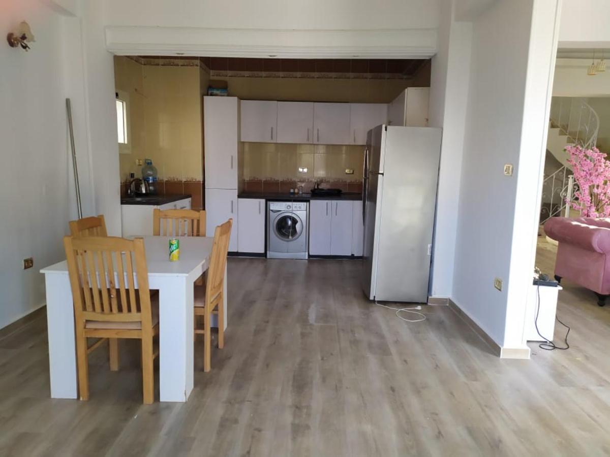 4 Bed