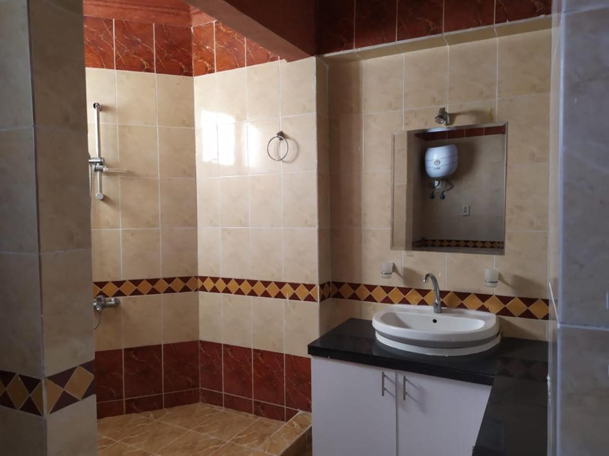 4 Bed Villa