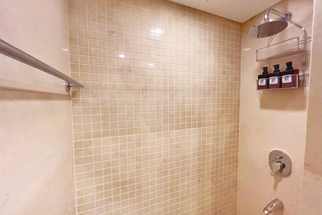 Homestyle 3br Penthouse Pool & View Apartment *
