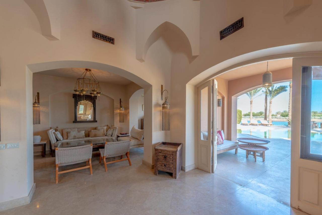Villa Chic 3br West Golf With Pool, Lagoon View &